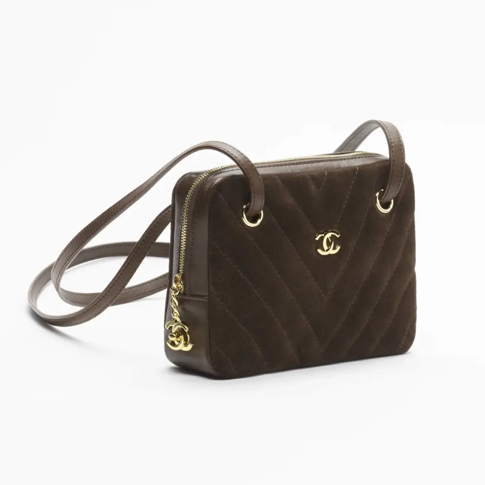 Chanel clutch with leather strap suede calfskin lambskin gold tone metal AP5519B26094UC181