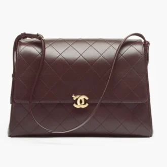 Chanel maxi flap bag lambskin gold tone metal AS6482B26066U8383
