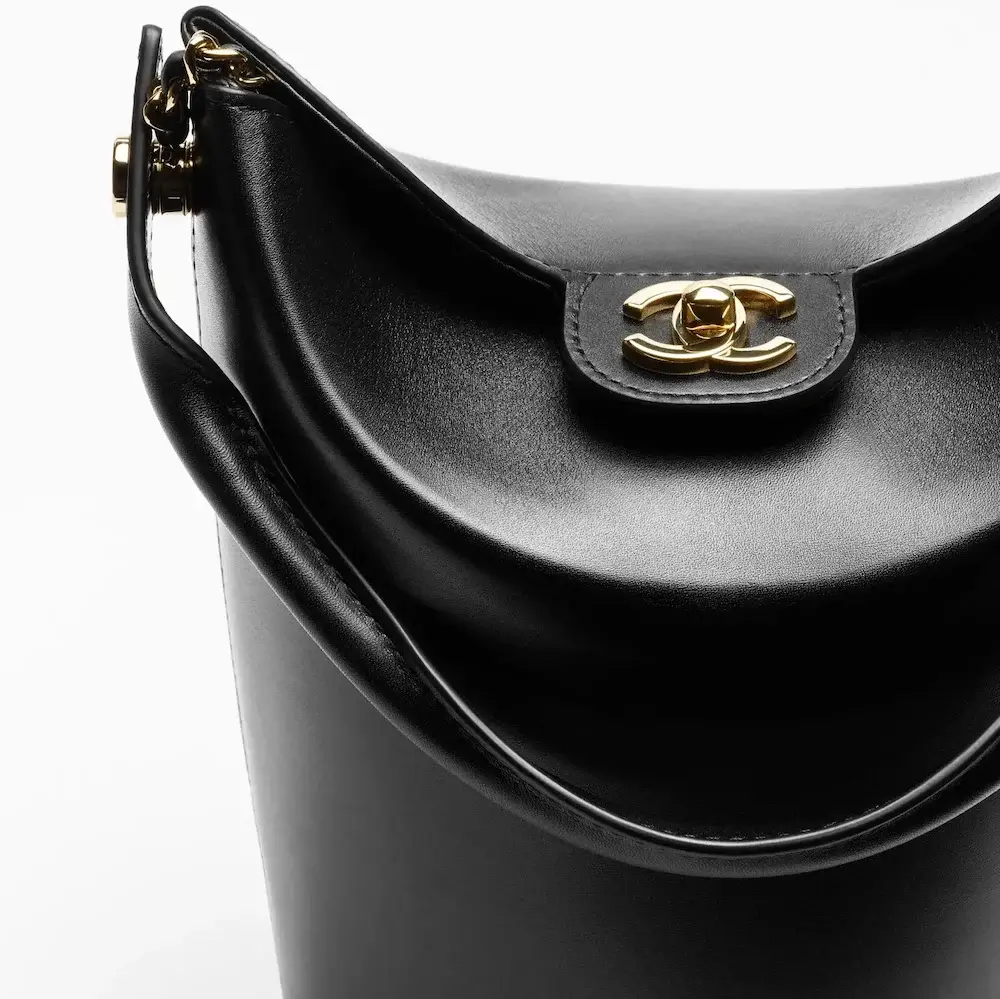 Chanel Bucket Bag interior view