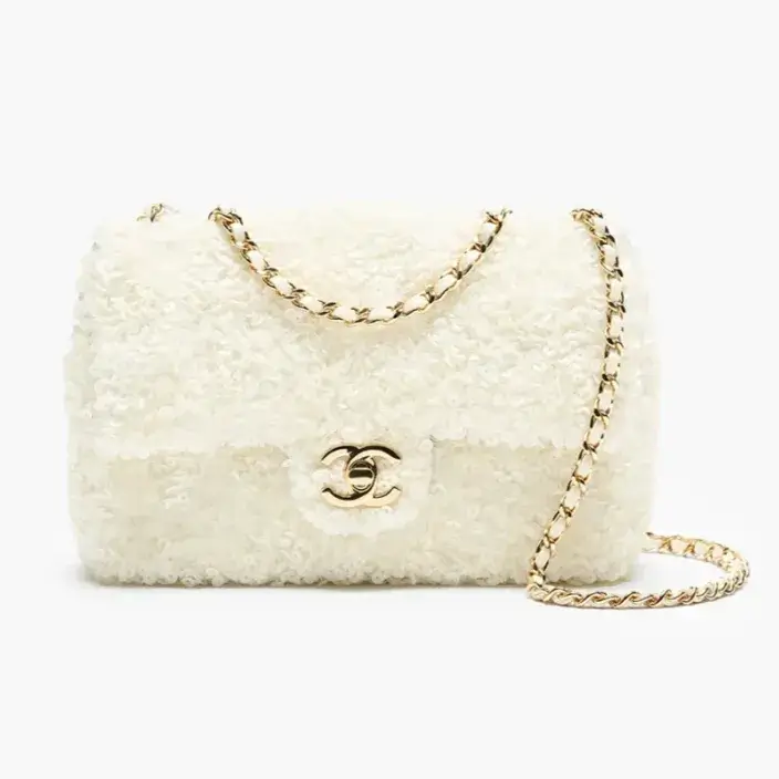 Chanel small flap bag sequins gold tone metal AS4561B26767UE717 (1)